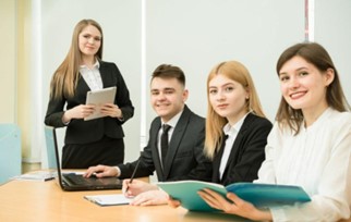 Абитуриентам 2025